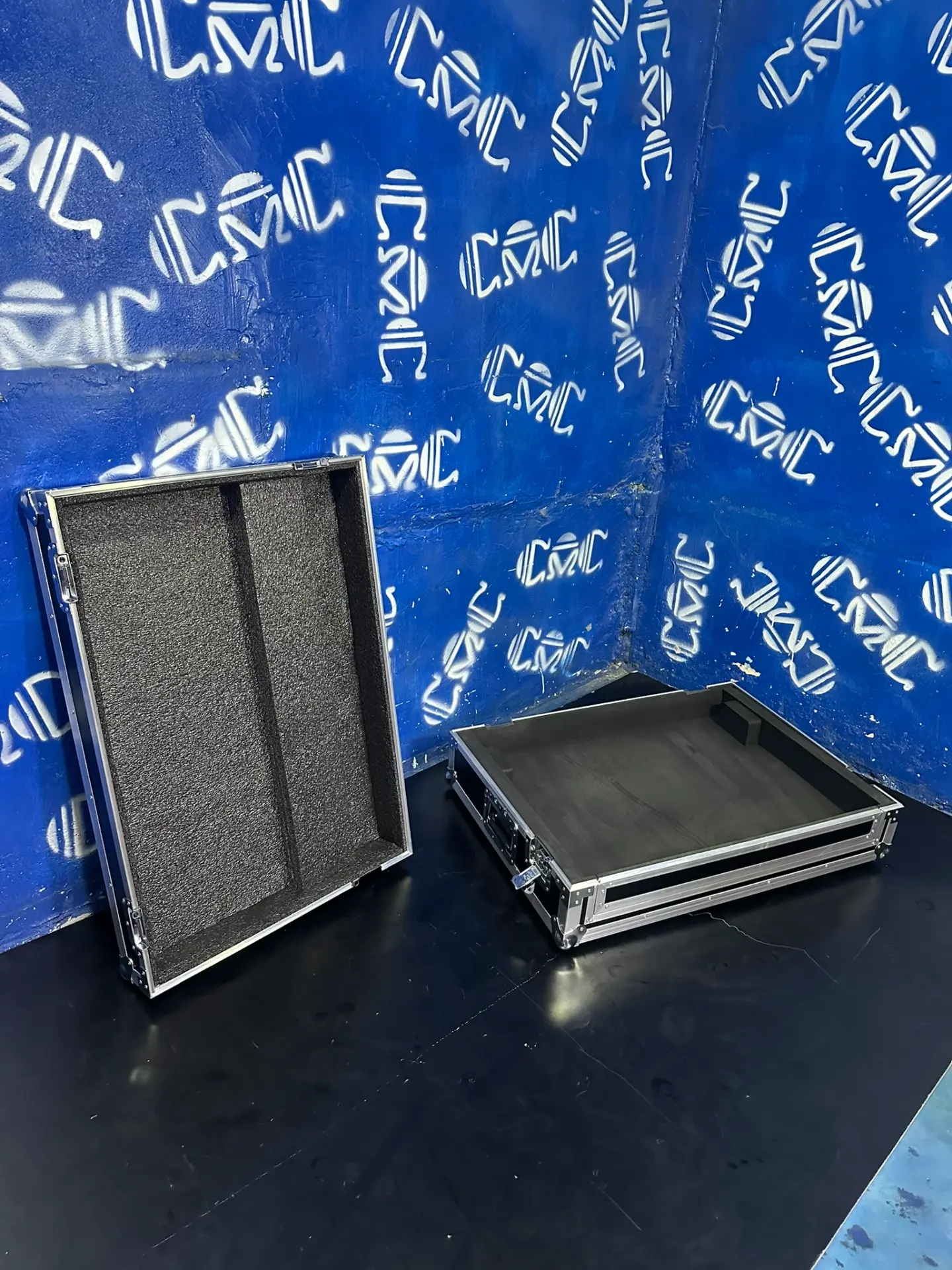 Case para Pioneer RX3 — tapa en espuma — Interior con espuma protectora para tu controlador.